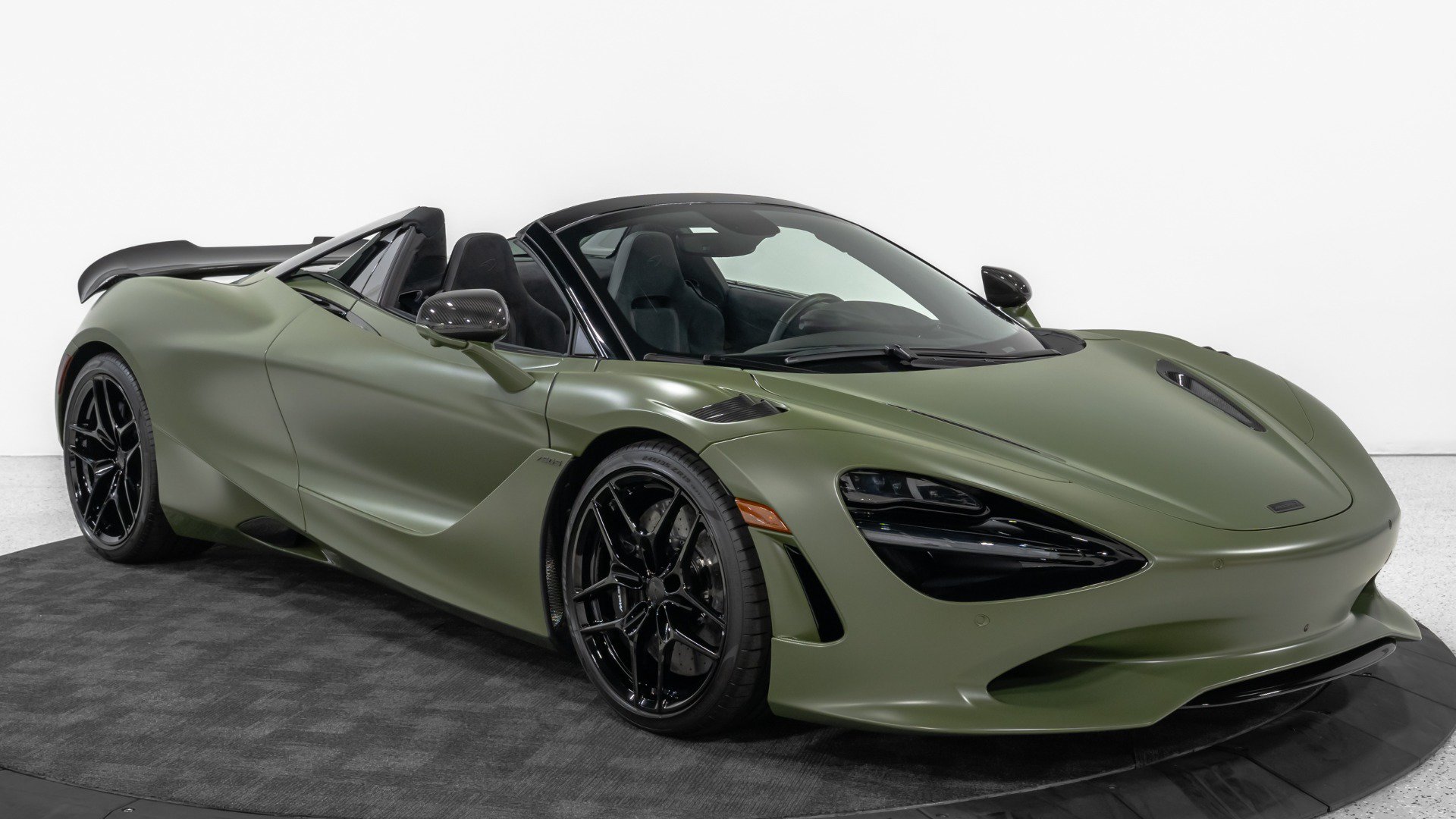 Used 2026 McLaren 750S Spider photo 12