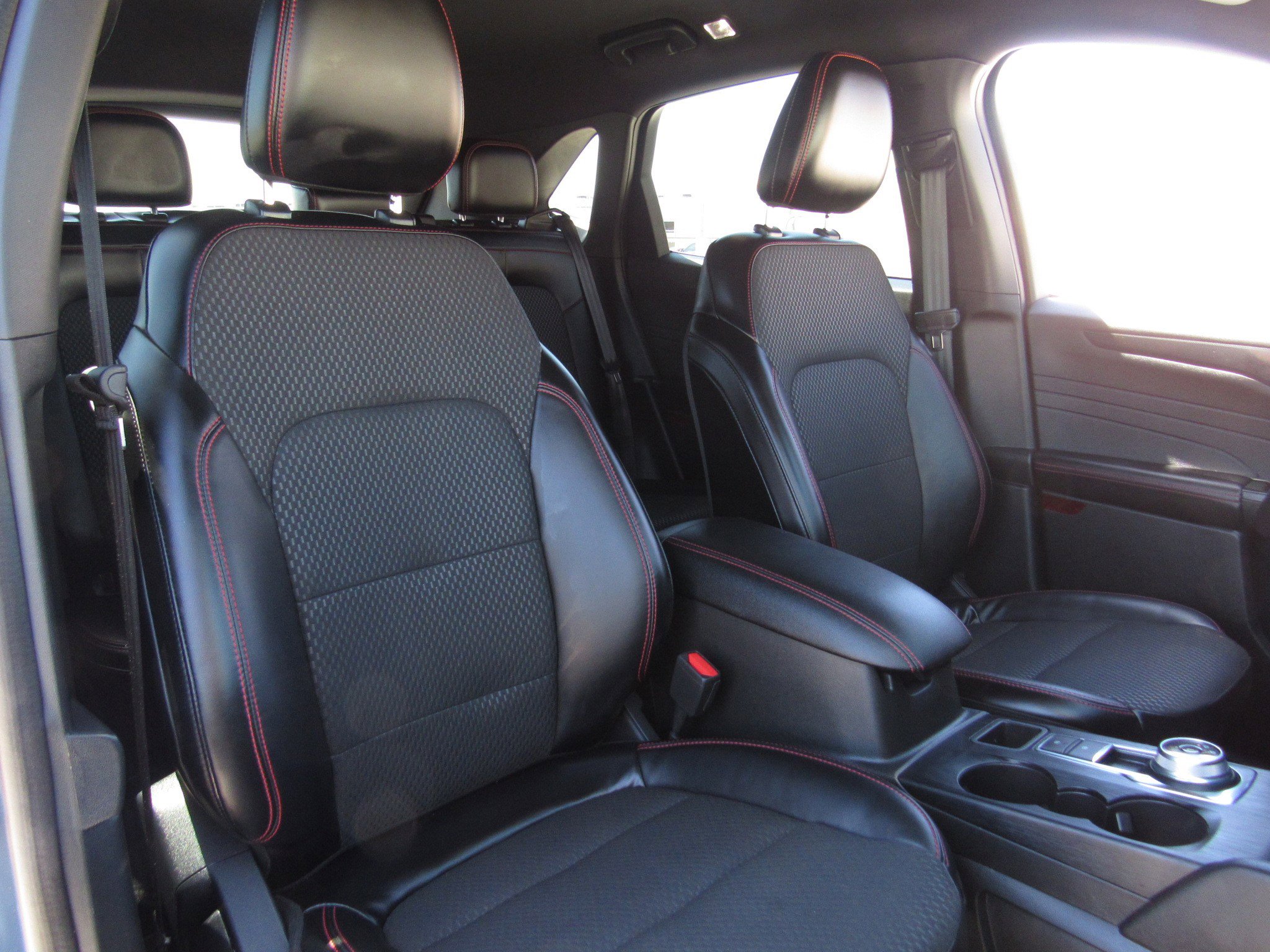 2024 Ford Escape ST-Line Select