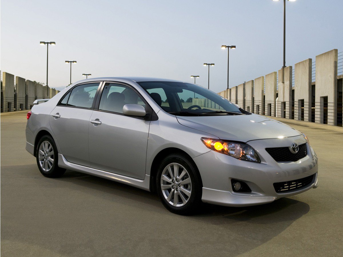 Used 2010 Toyota Corolla LE w/ LE EVP Pkg #1
