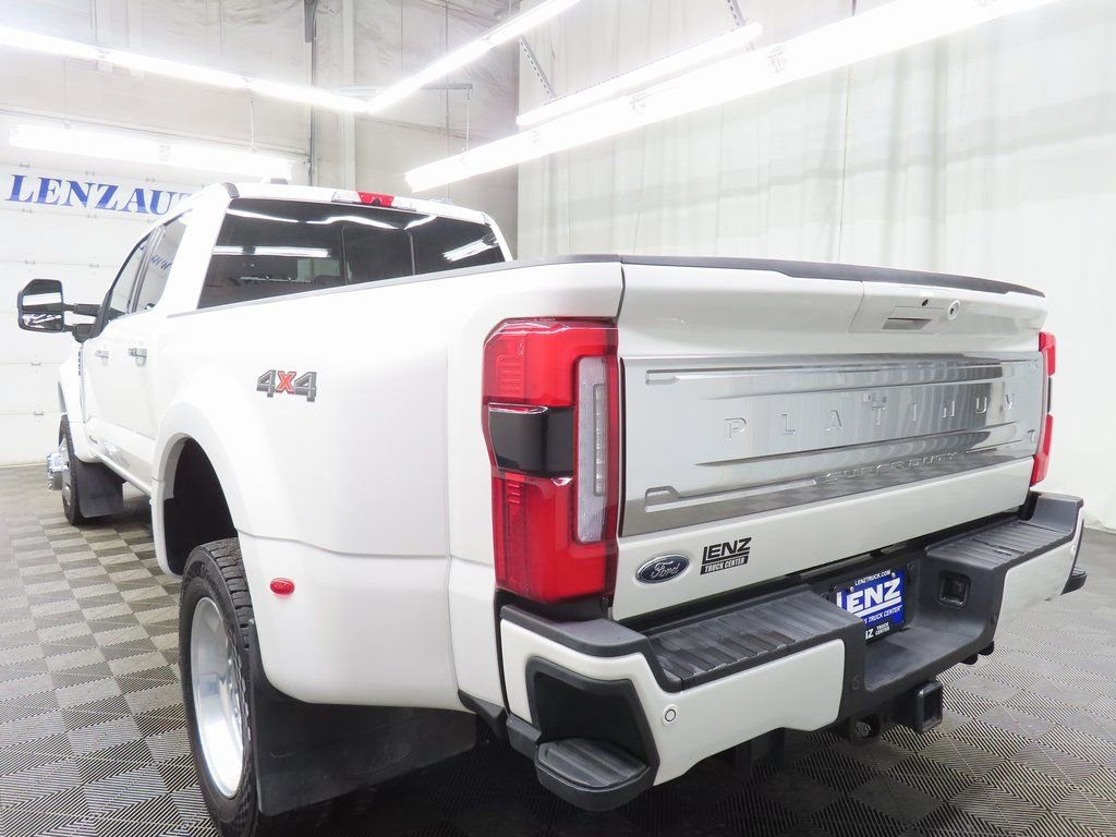 2025 Ford F450 Platinum