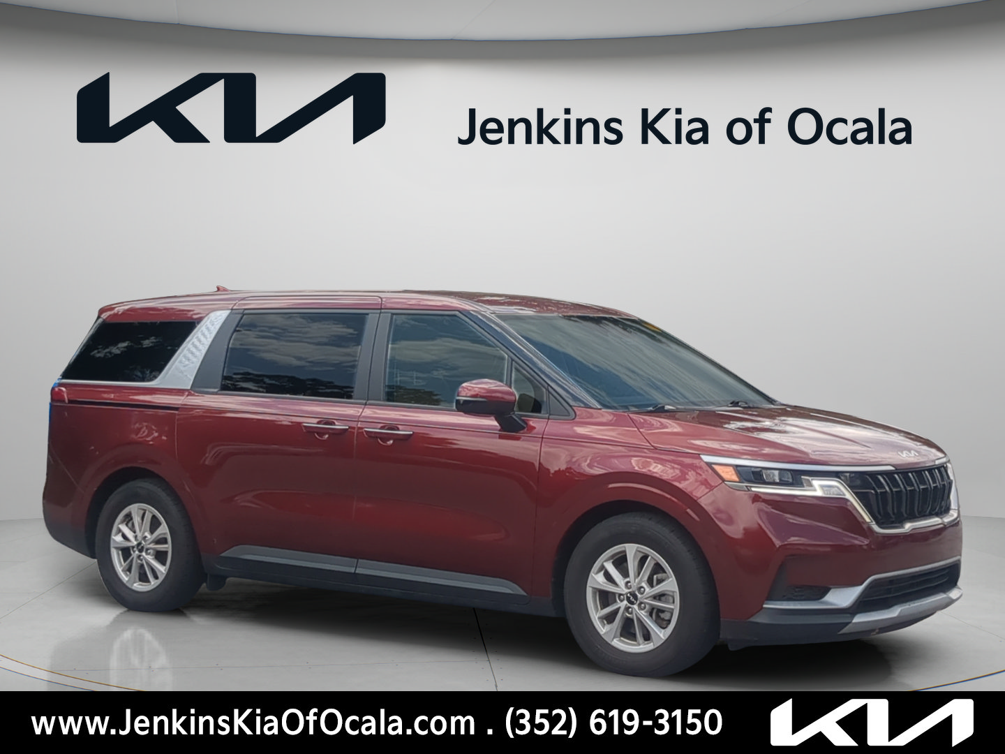 Certified 2024 Kia Carnival LX