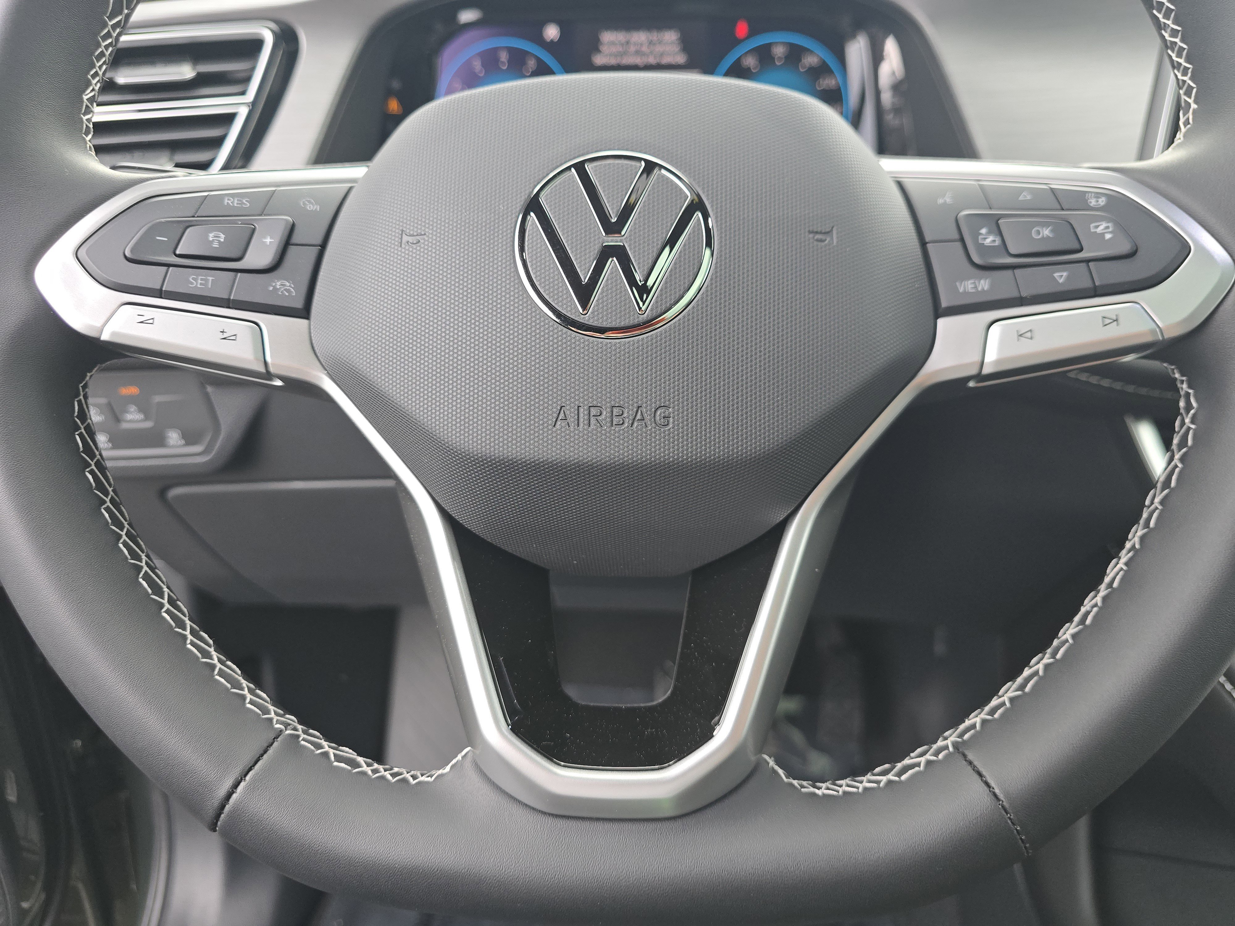 2026 Volkswagen Atlas Cross Sport SE