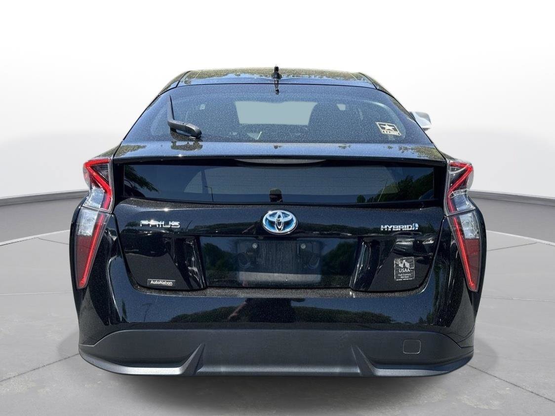 2017 Toyota Prius Three Touring