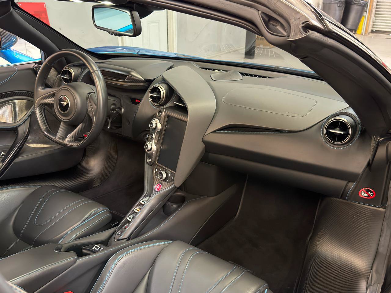 Used 2020 McLaren 720S Luxury photo 28