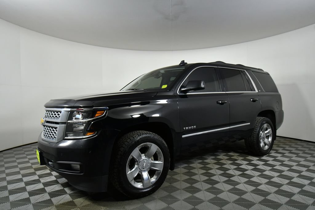 Used 2017 Chevrolet Tahoe LT w/ LT Signature Package