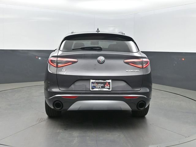 2024 Alfa Romeo Stelvio Ti