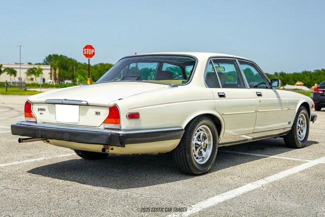 1987 Jaguar XJ6