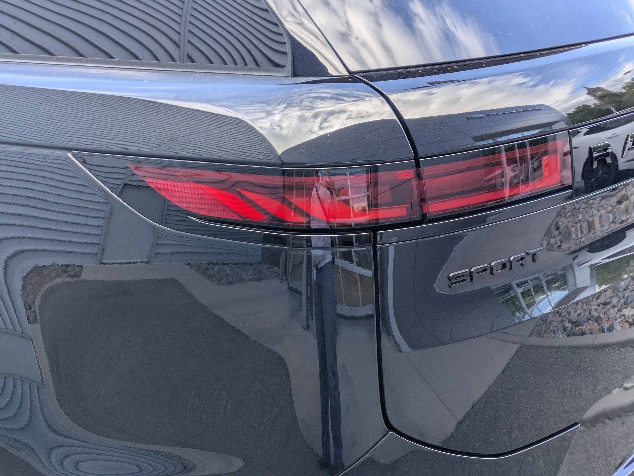 2026 Land Rover Range Rover Sport Dynamic SE