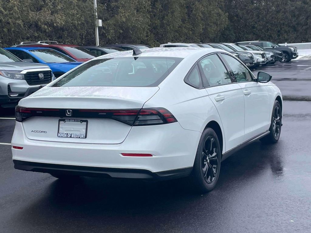 2025 Honda Accord SE