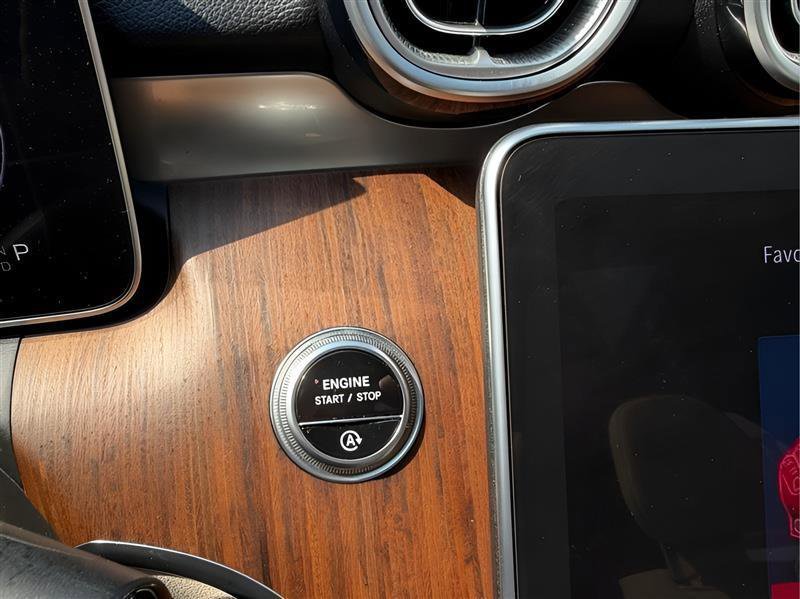 2022 Mercedes-Benz C 300 Sedan