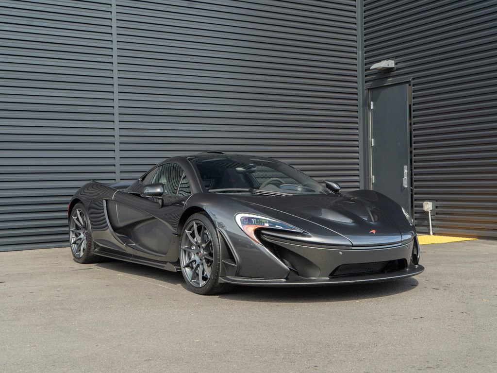 Used 2015 McLaren P1 photo 8
