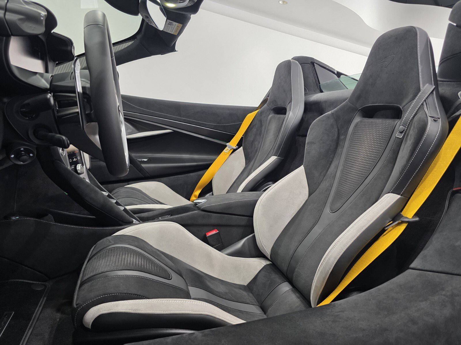 New 2027 McLaren 750S Spider photo 8
