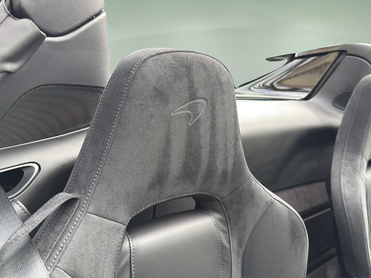 Used 2022 McLaren 720S Spider photo 18