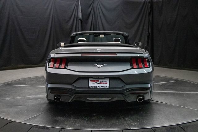 2024 Ford Mustang Premium