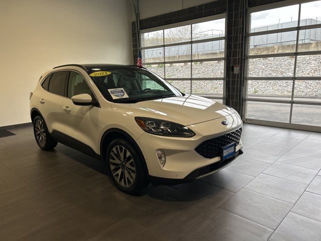 2021 Ford Escape Titanium