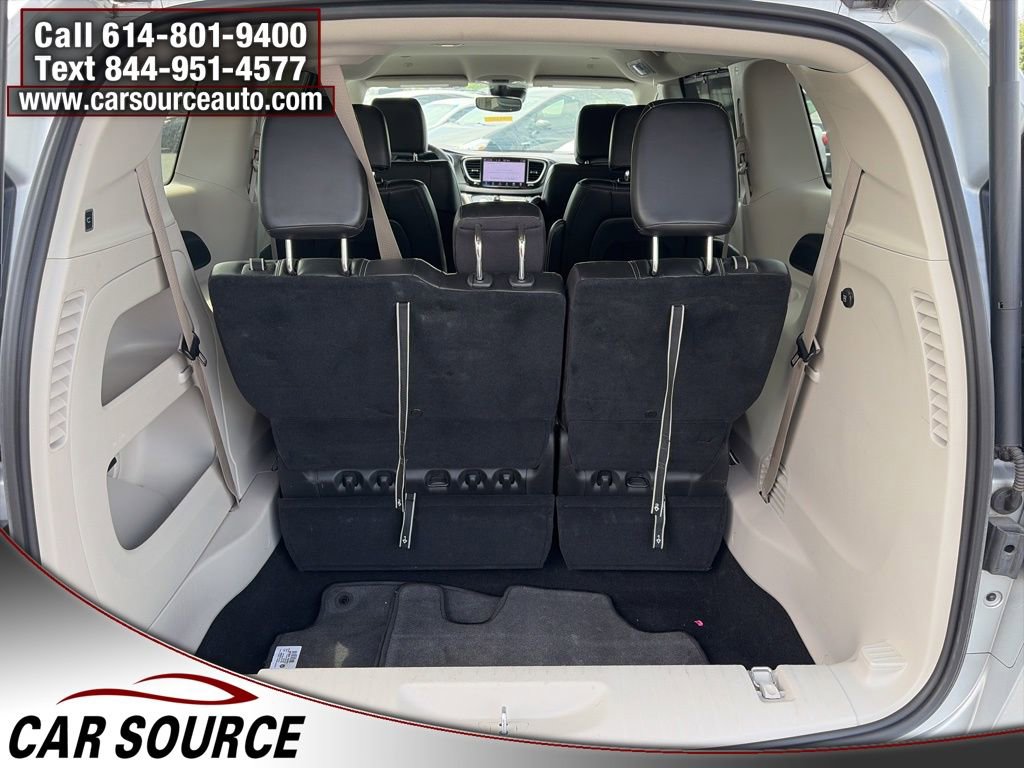 2024 Chrysler Pacifica Touring-L