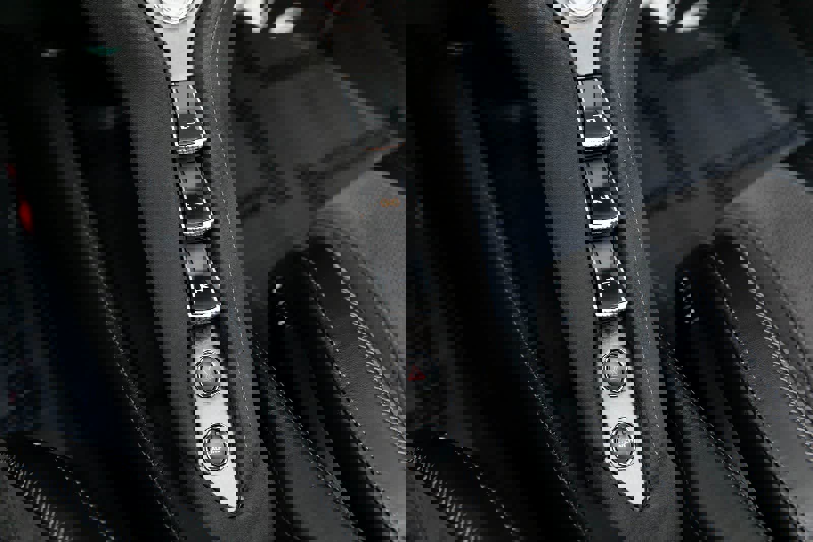 Used 2023 McLaren 720S Spider photo 16