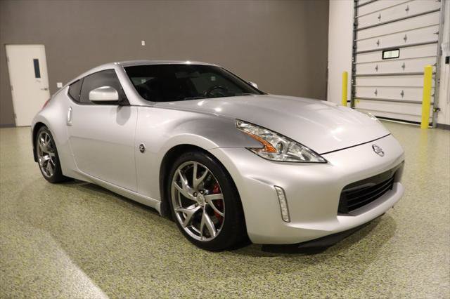 Used 2016 Nissan 370Z w/ Sport Package
