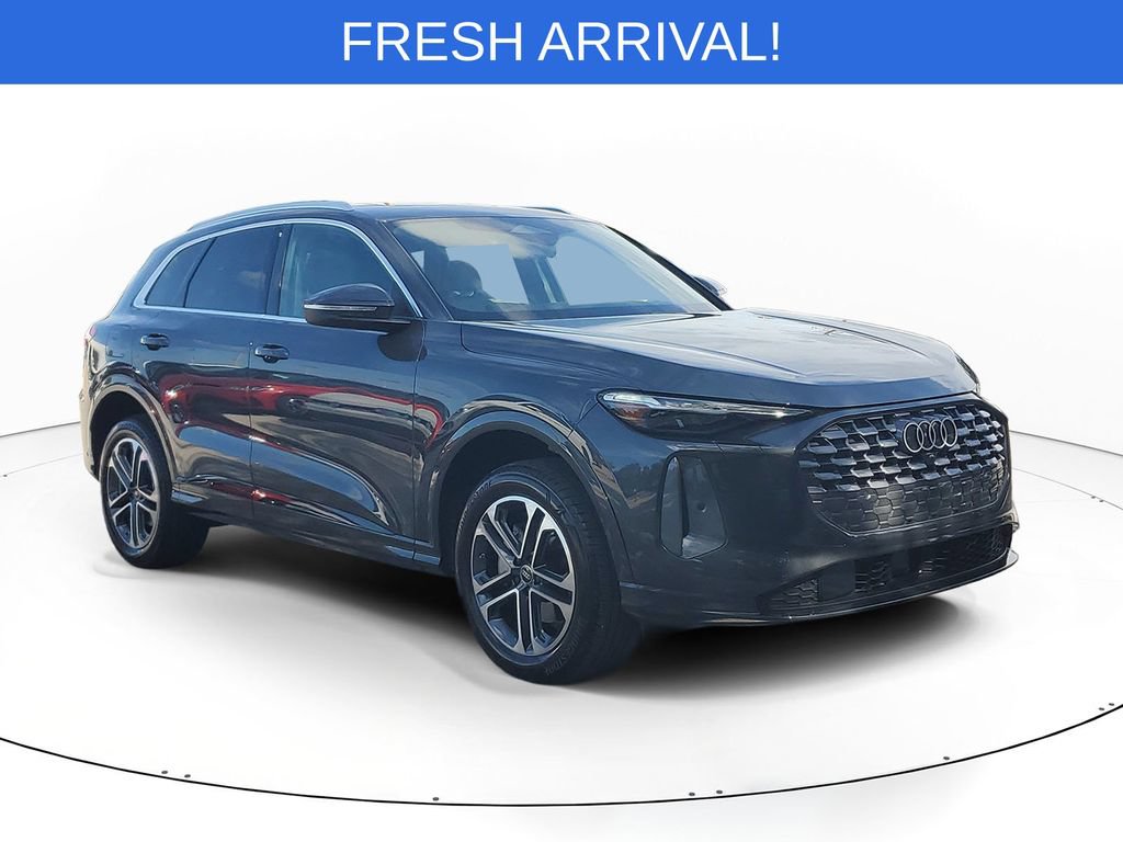 Certified 2025 Audi Q5 Premium w/ Premium Plus