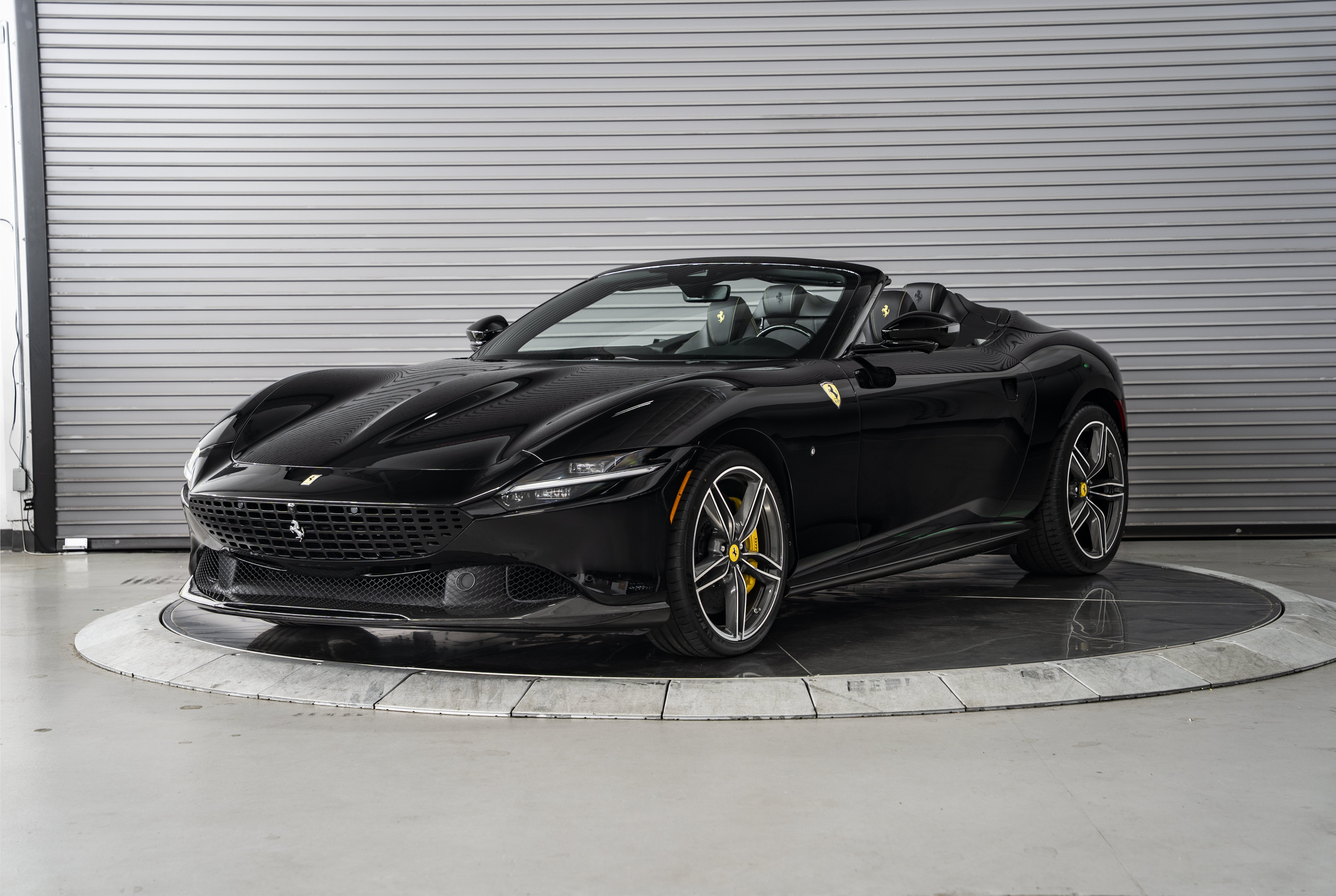 Used 2025 Ferrari Roma Spider
