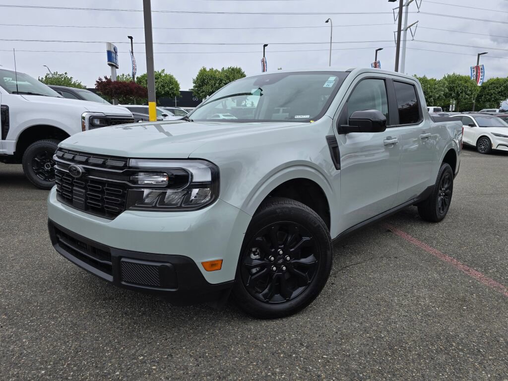 Certified 2024 Ford Maverick Lariat w/ Black Appearance Package