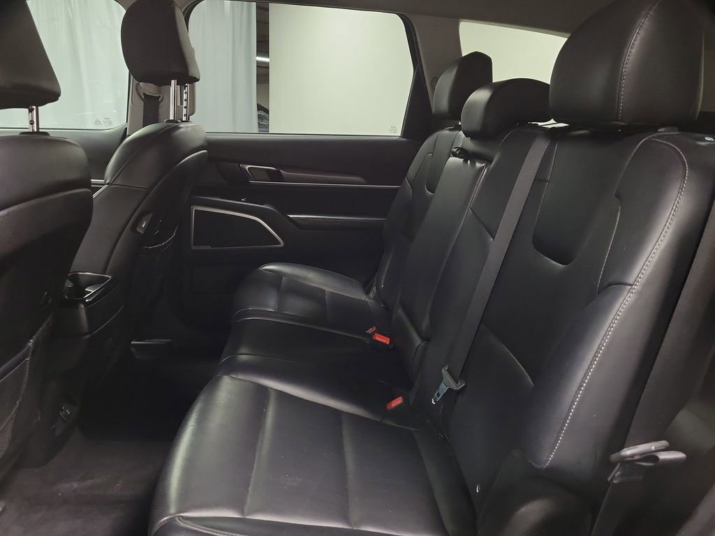 2022 Kia Telluride LX