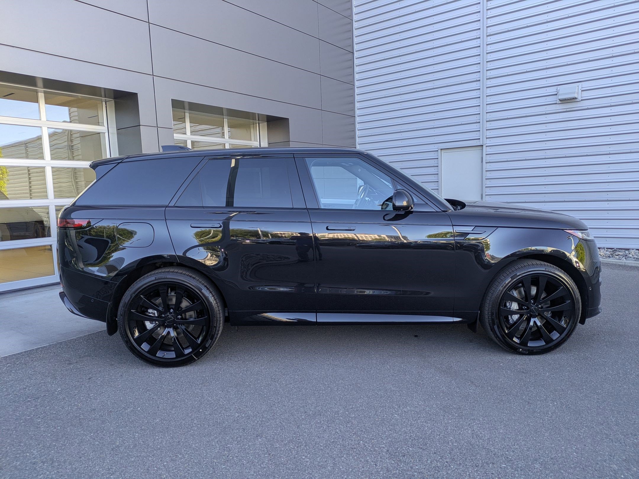 2026 Land Rover Range Rover Sport Dynamic SE