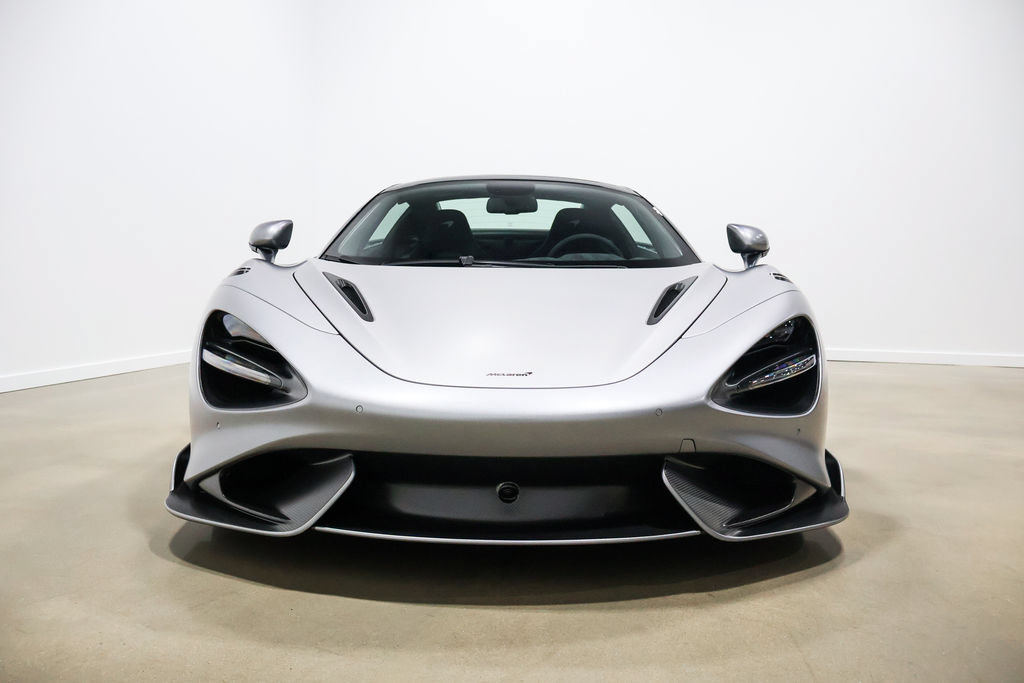 Used 2022 McLaren 765LT photo 25