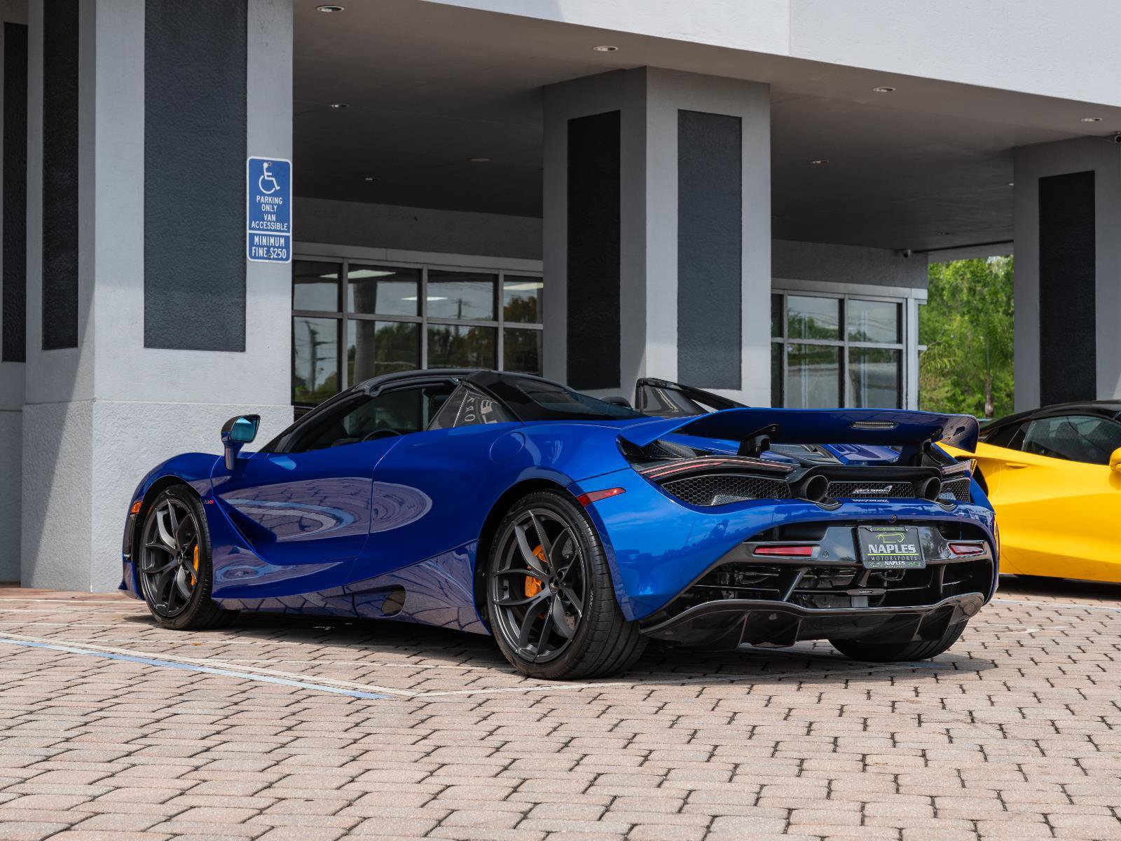 Used 2020 McLaren 720S Luxury photo 42