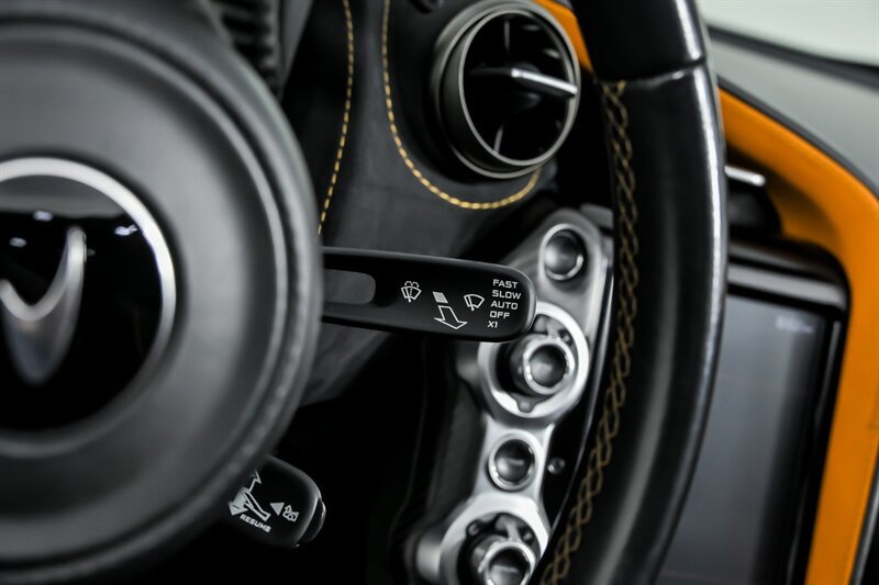 Used 2020 McLaren 720S Performance photo 38