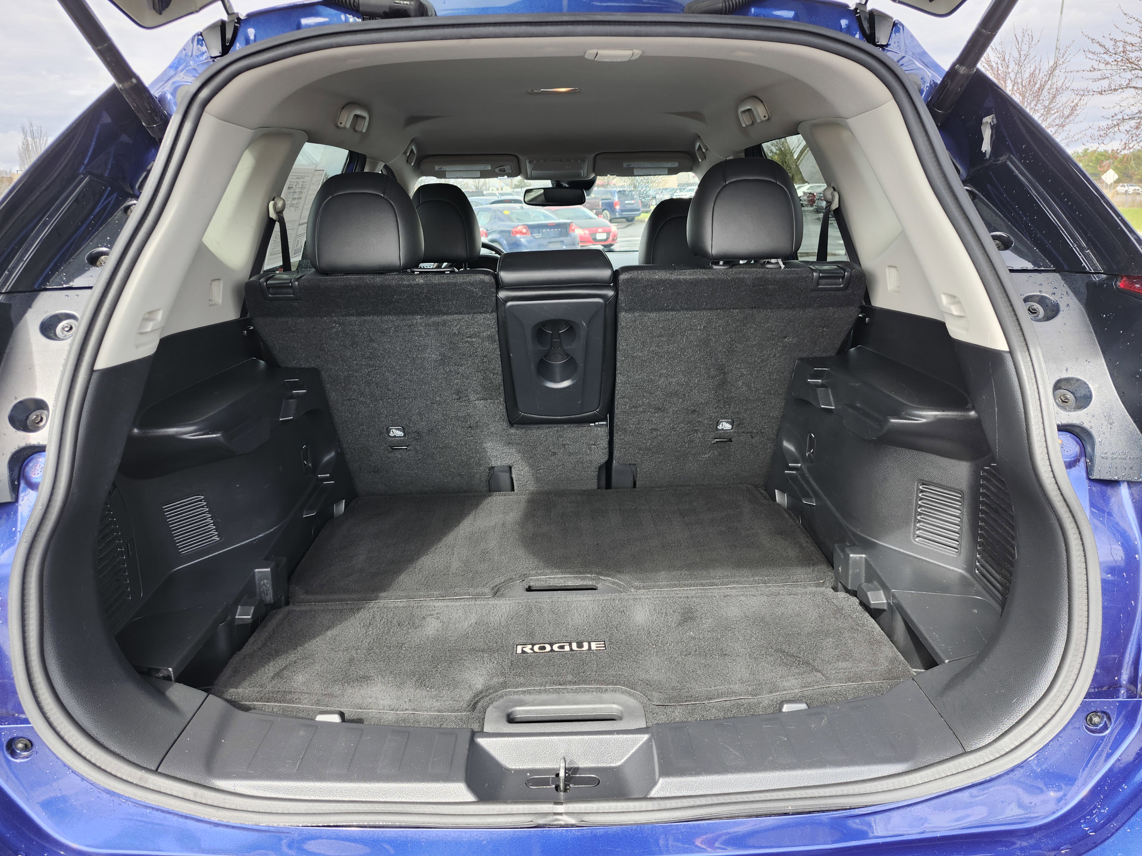 2020 Nissan Rogue SL