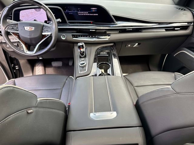 2023 Cadillac Escalade Sport