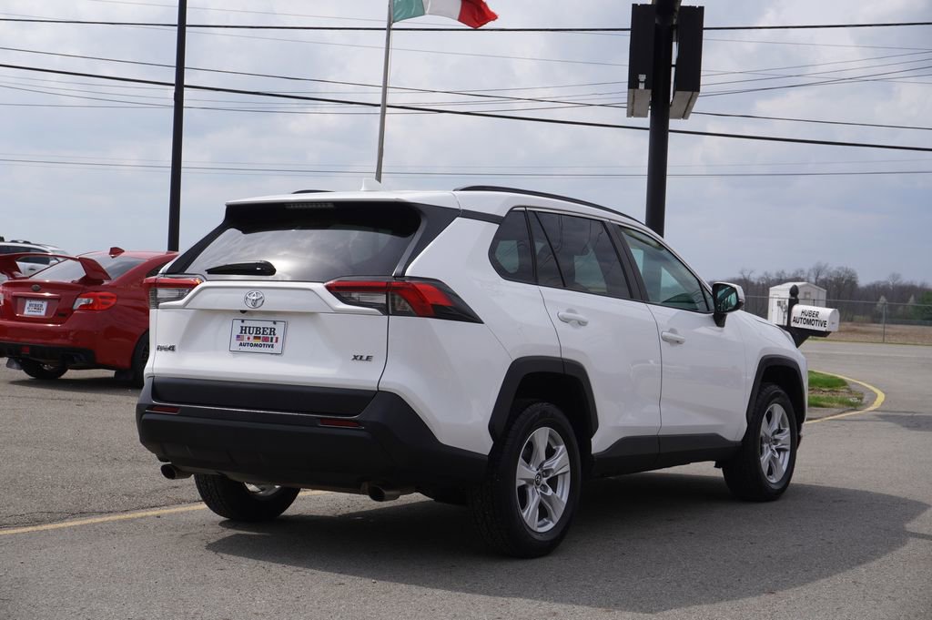 2021 Toyota Rav4 XLE