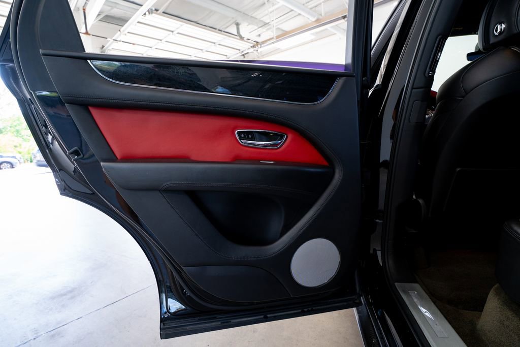 2022 Bentley Bentayga