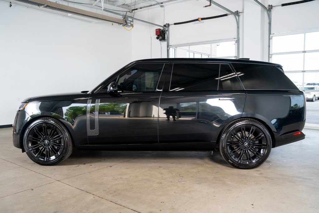 2023 Land Rover Range Rover Long Wheelbase Autobiography