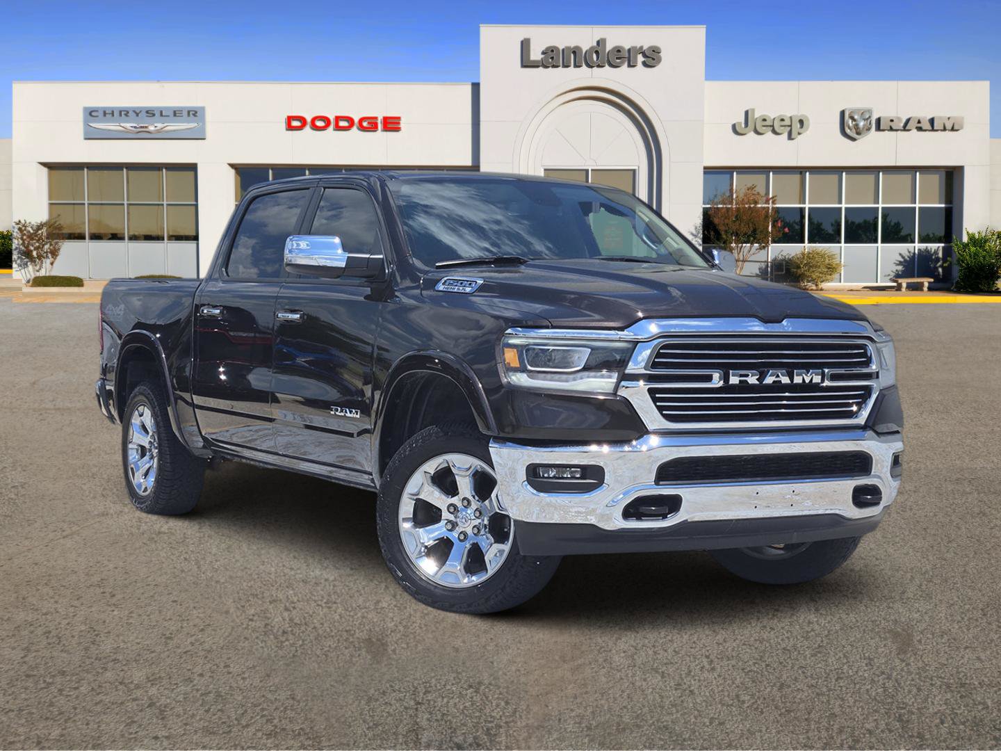 Used 2019 RAM 1500 Laramie w/ Off Road Group