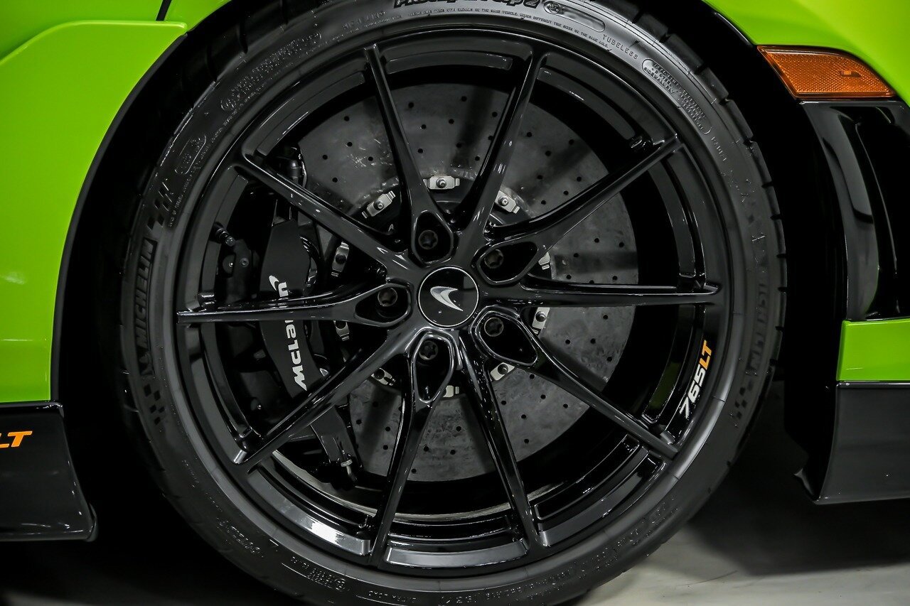 Used 2021 McLaren 765LT photo 16