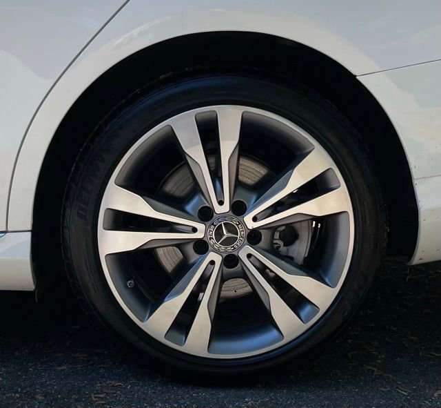 2019 Mercedes-Benz C 300 Sedan