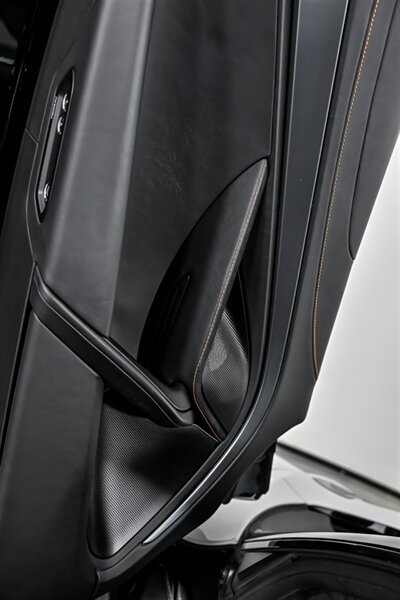 Used 2025 McLaren 750S Spider photo 18