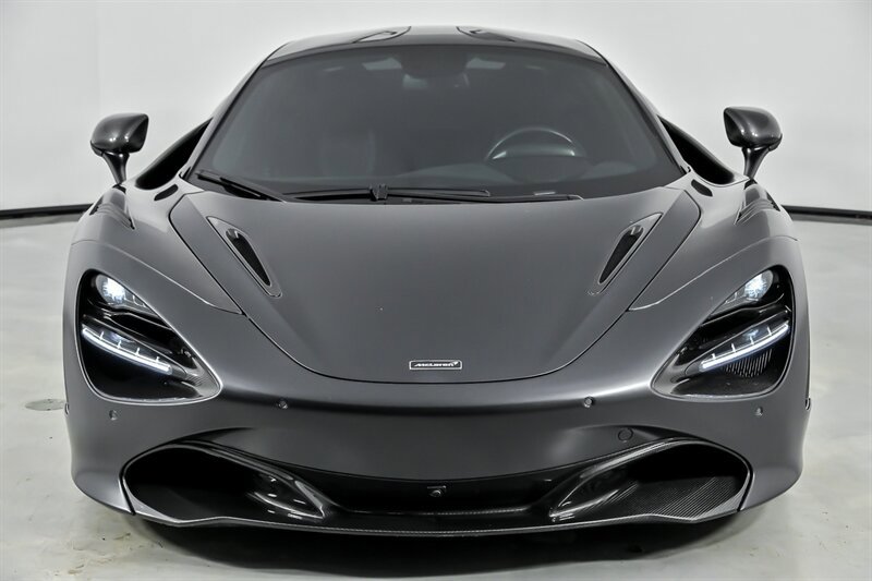 Used 2019 McLaren 720S photo 8
