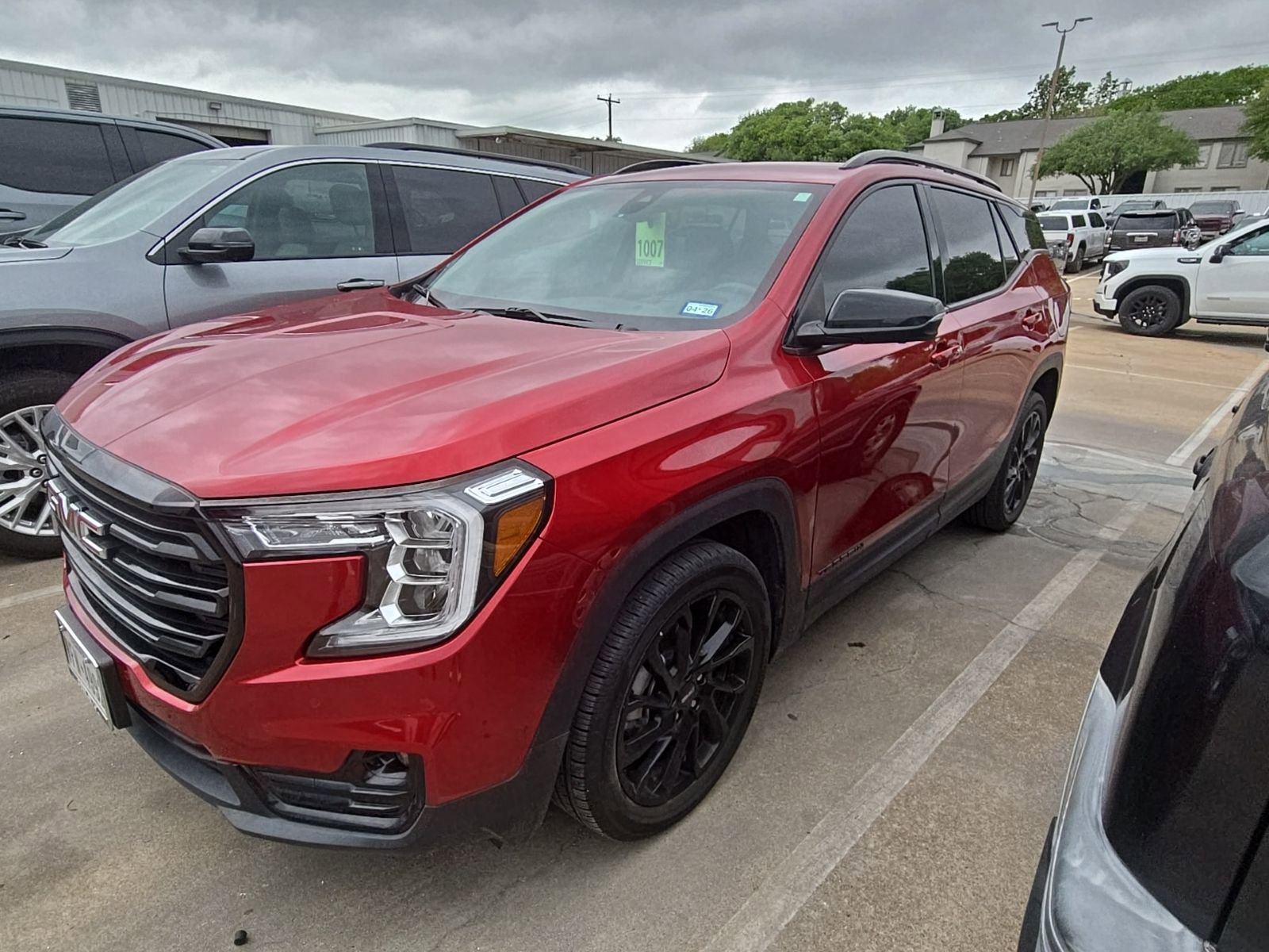 Used 2024 GMC Terrain SLT w/ Tech Package