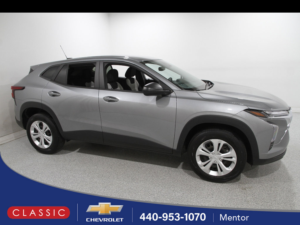 Certified 2024 Chevrolet Trax LS w/ Driver Confidence Package