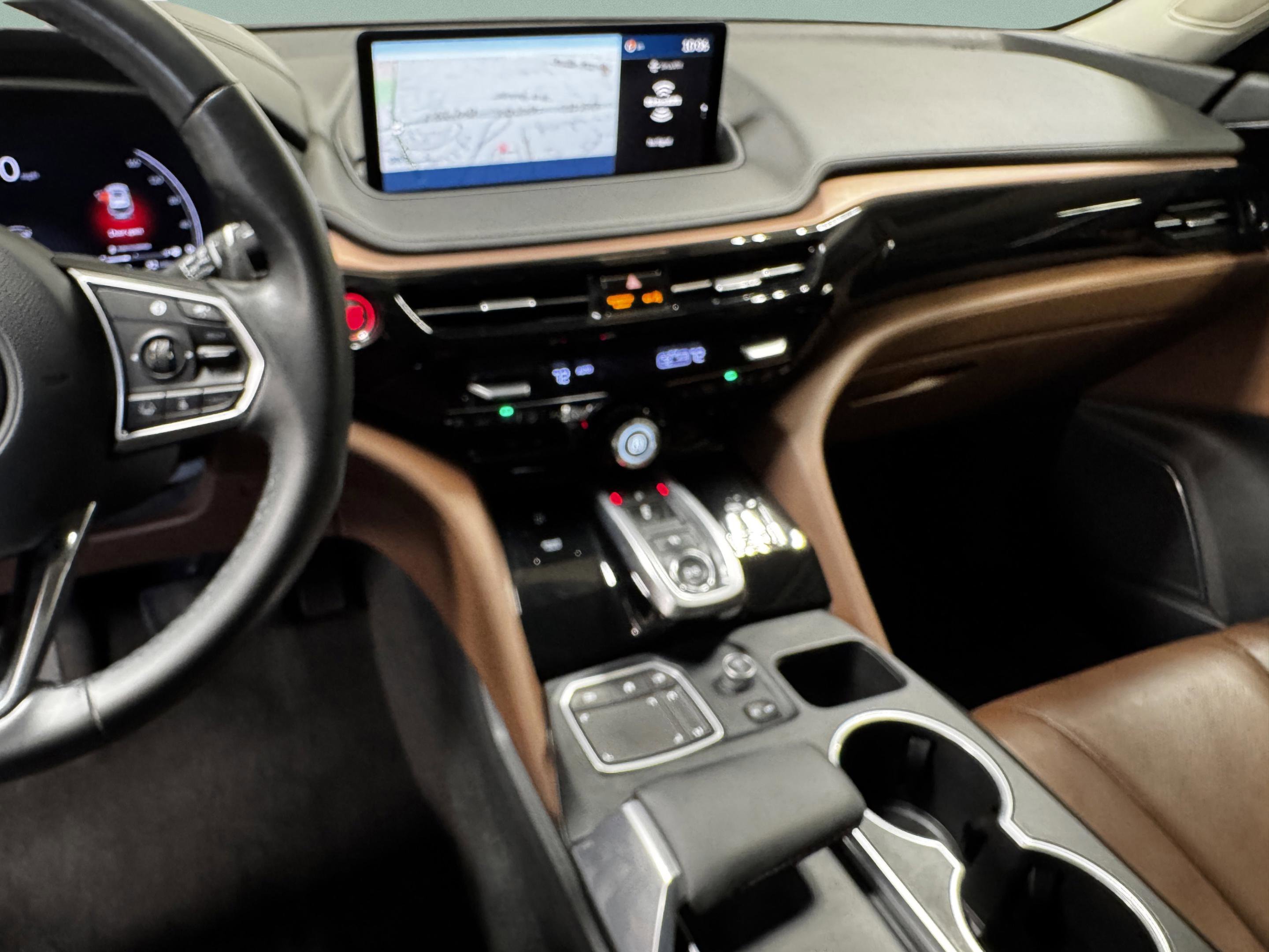 2023 Acura MDX FWD w/ Technology Package