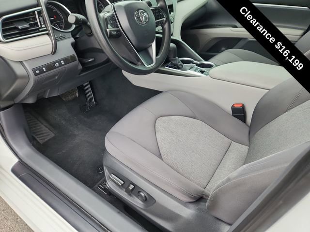 2022 Toyota Camry LE