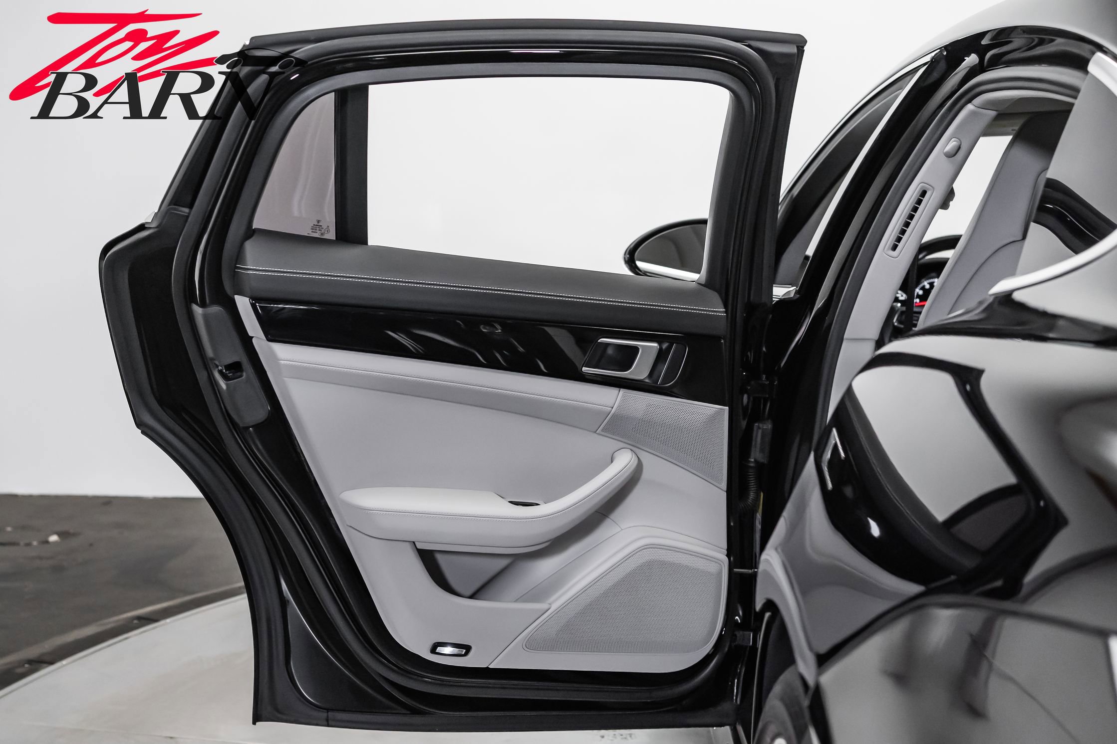 2022 Porsche Panamera 4S