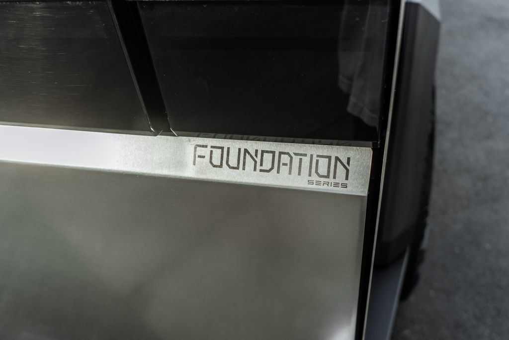 2024 Tesla Cybertruck AWD Crew Cab