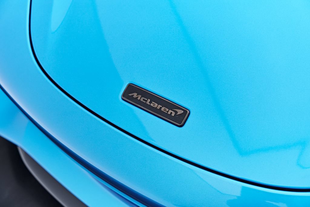 Used 2025 McLaren 750S Spider photo 34
