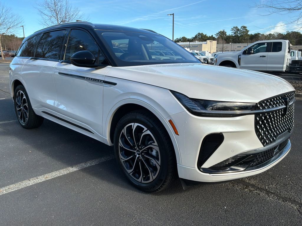 2025 Lincoln Nautilus Reserve