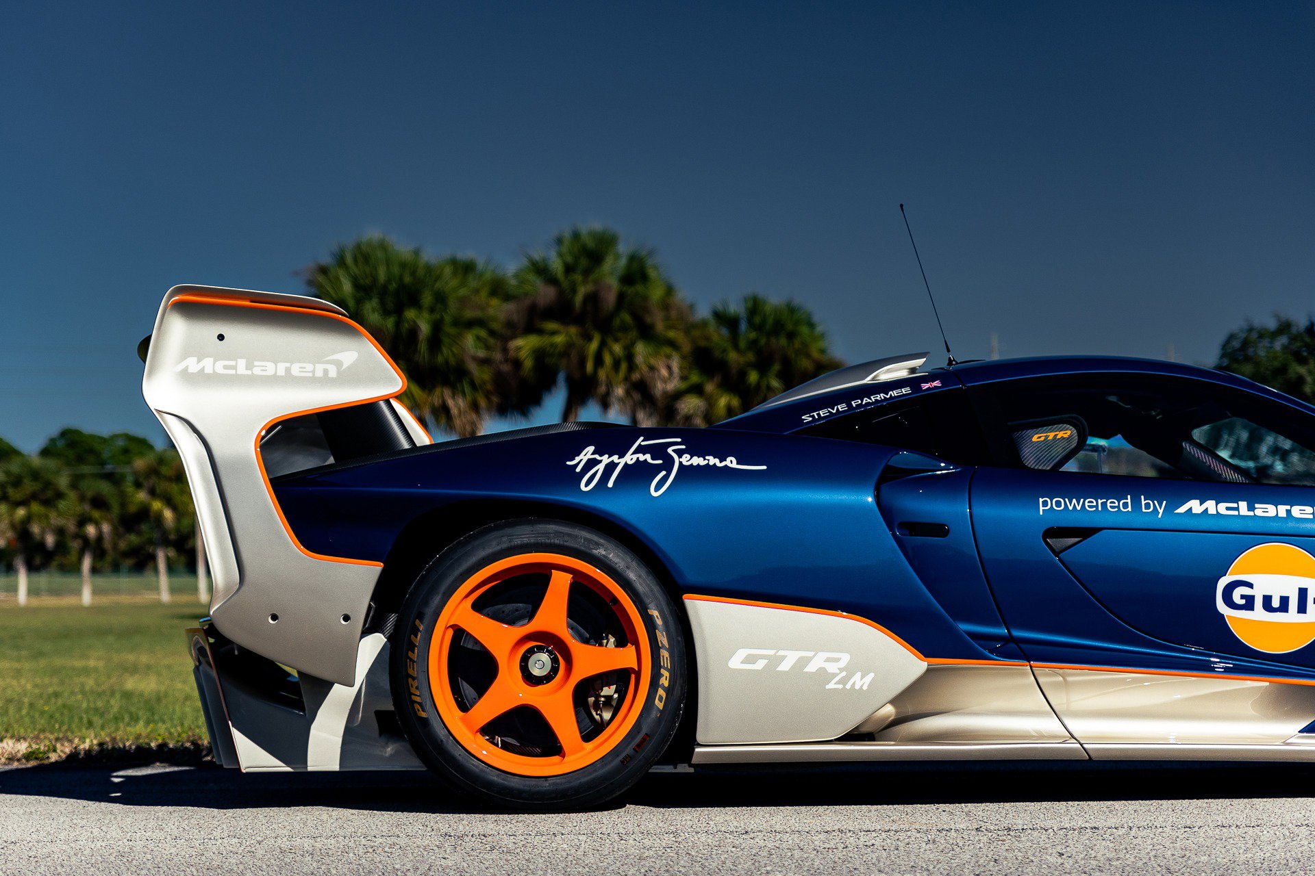 Used 2020 McLaren Senna photo 6