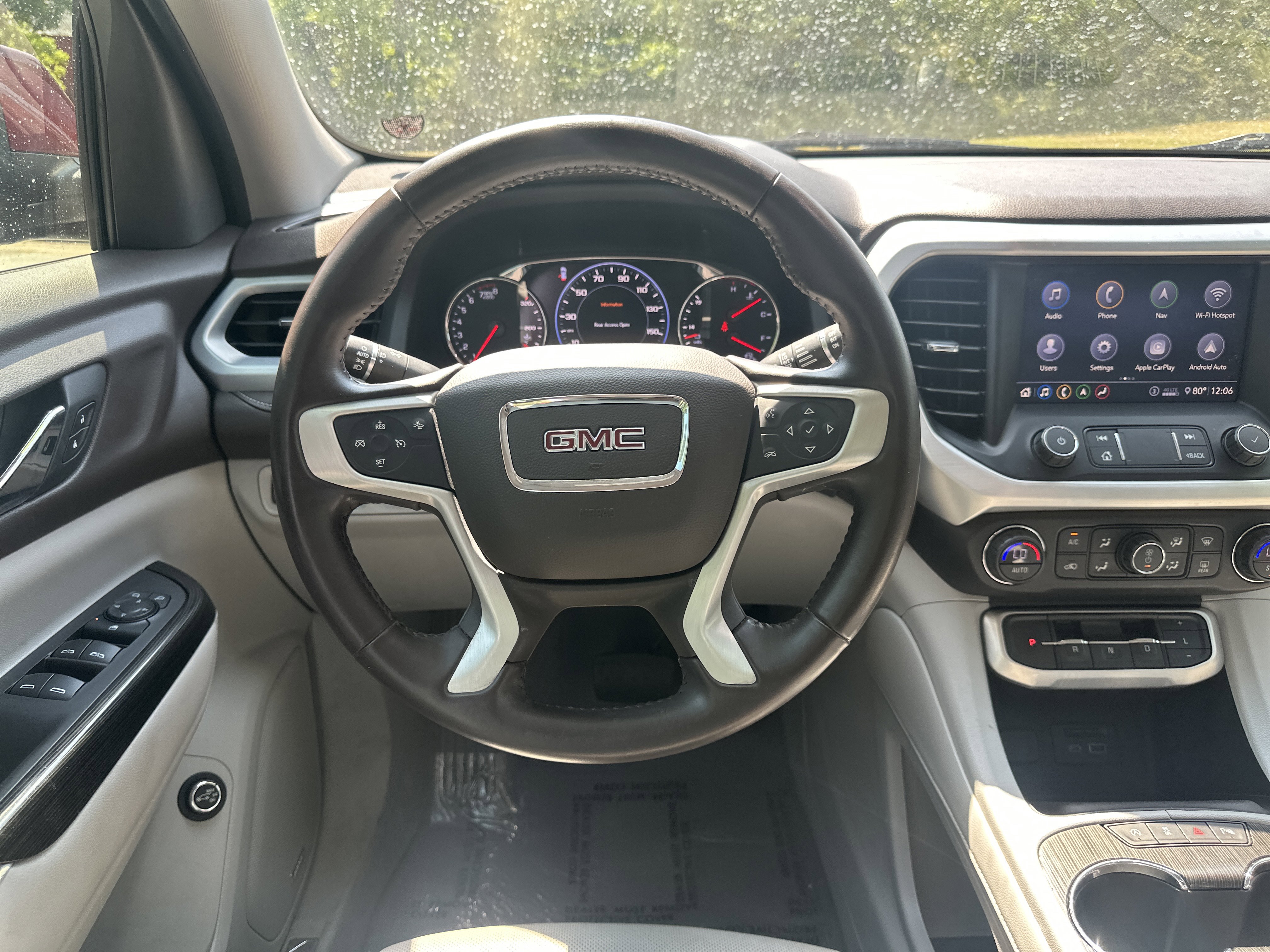 2020 GMC Acadia SLT